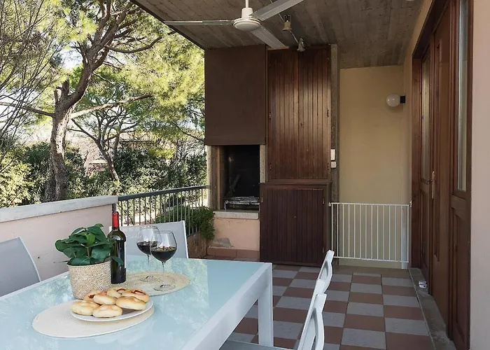 Appartement Attic View Pool And Garage Desenzano del Garda